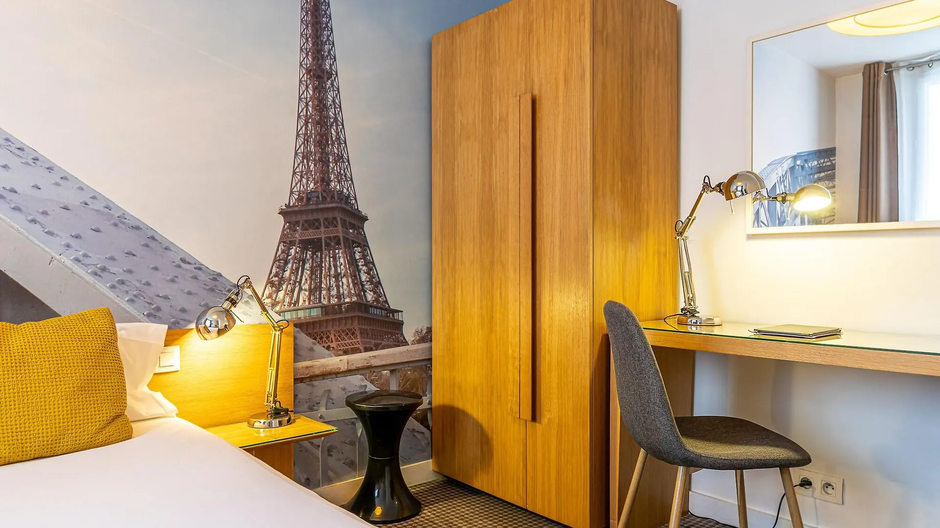 Le 20 Prieure 3* Paris